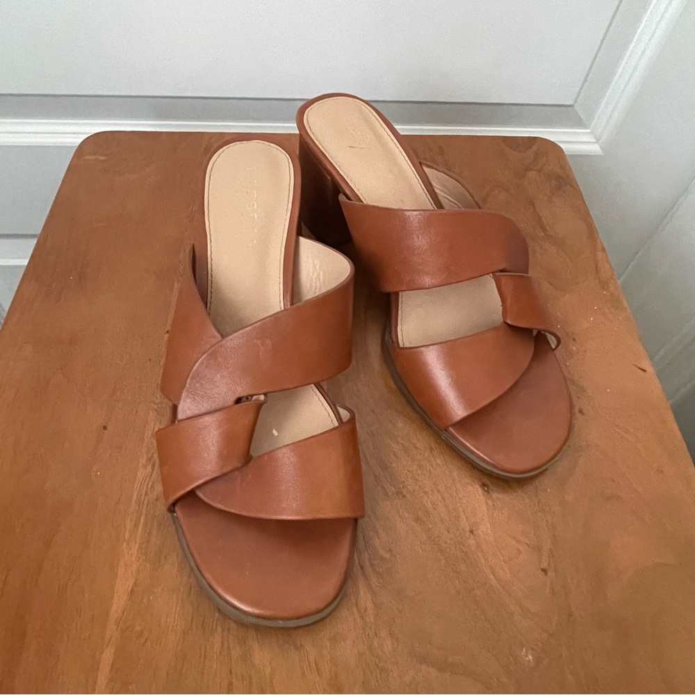 Messeca New York Brown Leather Block Heel Sandal SZ 6.5 - Minimalist Comfy